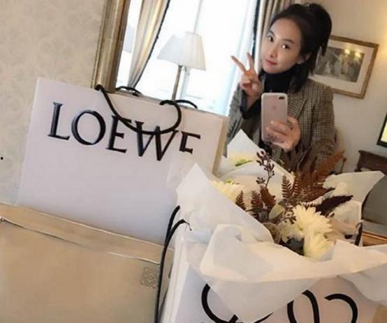 宋茜爆料在韩国吃饭视频,揭秘明星日常饮食生活