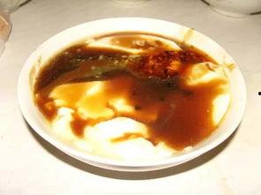 济南豆腐脑爆料视频,一勺浓香，唤醒味蕾的市井记忆
